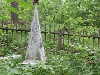 Братская могила жителей села, расстрелянных колчаковцами в июне 1919 г.