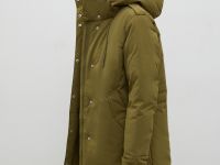 Пуховое пальто с капюшоном