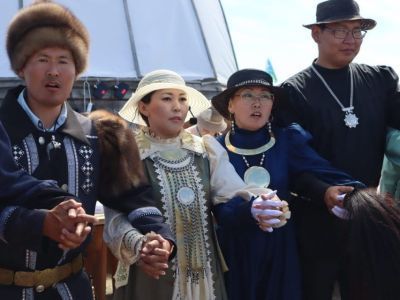 Лучших сказителей осуохай Якутии определили на Ысыахе Туймаады