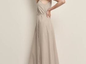 Сарафан макси льняной с вырезом на спине