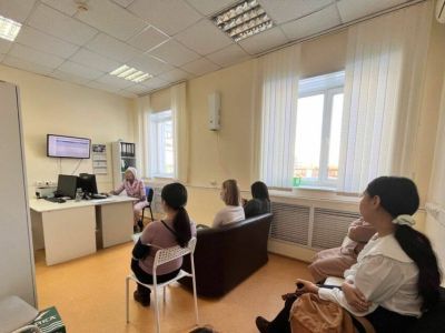 В Якутской городской больнице №2 школу будущих мам прошли 200 женщин