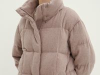 Пуховик из шерсти