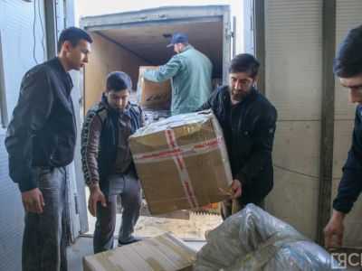 Тонну гуманитарной помощи собрали жители Якутска для пострадавших жителей Дагестана