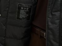 Полупальто из водонепроницаемой ткани