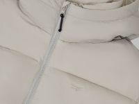 Утепленная куртка с капюшоном