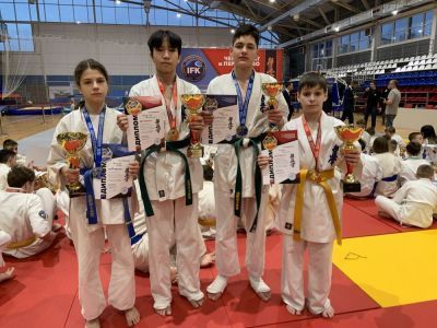 Бойцы киокусинкай достойно выступили в Дальневосточном федеральном округе