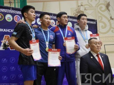 Мас-рестлинг и гимнастика. Пять якутян стали мастерами спорта России