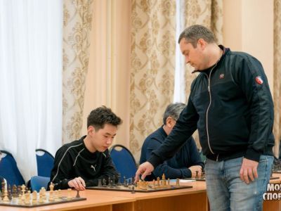 Наш земляк Владислав Томский обыграл на Кубке Главы РС(Я) международного гроссмейстера