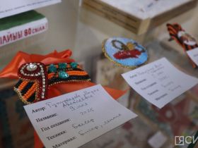 Выставку ручных изделий к 80-летию Победы открыли в Якутске