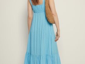 Сарафан миди приталенного силуэта с принтом в горошек