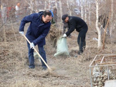 В Якутске провели масштабный субботник