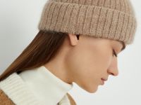 Шапка с добавлением овечьей и подшерстка енота