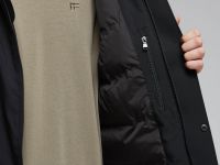 Утепленная куртка с капюшоном