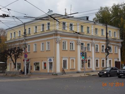 Общественное здание