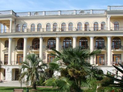 Здание, где в годы Великой Отечественной войны находились госпитали № 3209, 5793