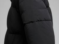 Длинный пуховик с капюшоном