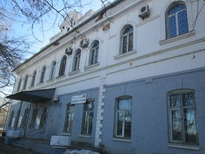 Здание железнодорожной станции "Первая речка"