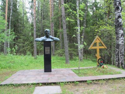 Могила А.Я. Яшина