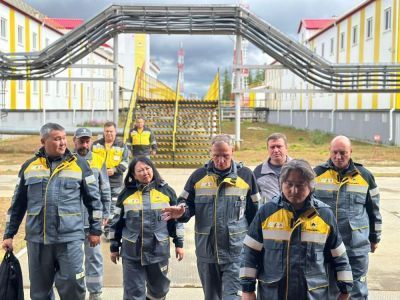 Первый заместитель председателя правительства Якутии посетил Среднеботуобинское месторождение