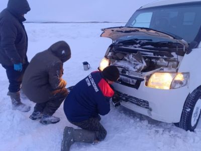 Спасатели в Якутии нашли пропавших во время метели людей