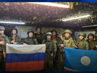 Бойцы из Якутии поздравили с Днем государственности республики