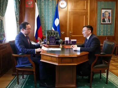 Айсен Николаев провел встречу с главой Анабарского района