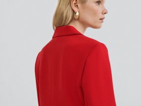 Однобортный приталенный жакет, Красный