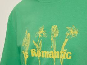 Футболка свободного силуэта с принтом