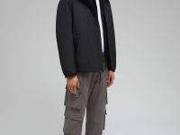 Утепленная куртка с капюшоном