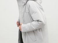 Утепленная парка с капюшоном