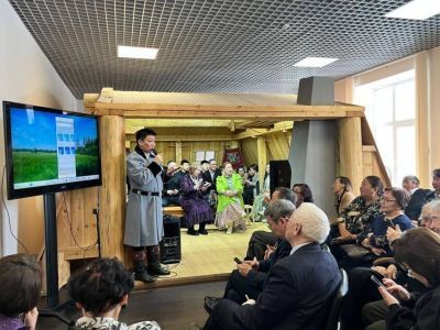 В СВФУ презентовали приложение с записями исполнения олонхо именитых сказителей «Ноо!»