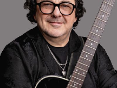 Игорь Саруханов