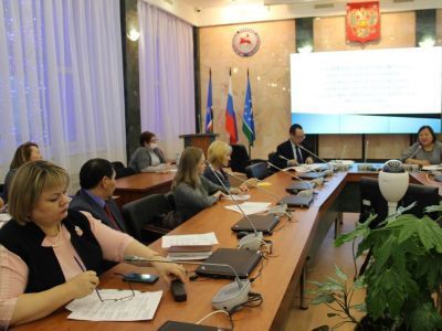 В администрации района проходит семинар для бухгалтеров и экономистов