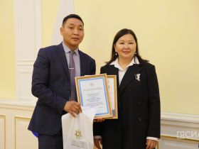 В Якутске отметили День работников дополнительного образования