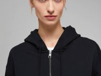 Толстовка на молнии с капюшоном