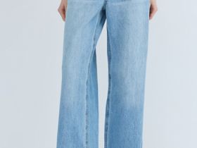 Прямые джинсы с поясом-цепочкой с жемчугом, Голубой