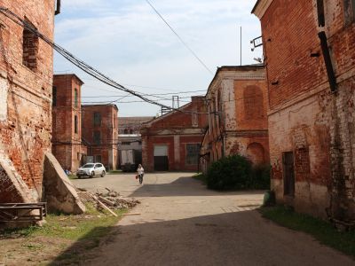 Фабрика Товарищества мануфактур Александры Каретниковой с сыном