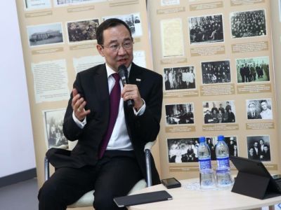 Глава Якутии: «Мы не должны стесняться патриотического воспитания, иначе этим займутся другие»