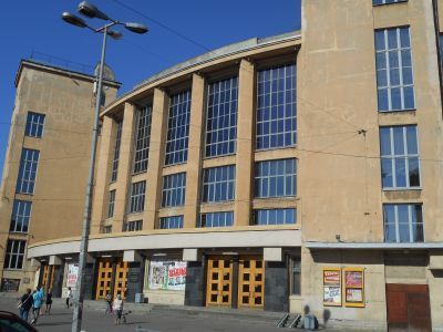 Дворец культуры им. Горького А.М., 1925-1927 гг., арх. Гегелло А.И., арх. Дмитриев А.И., арх. Кричевский Д.Л., инж. Райлян В.Ф.