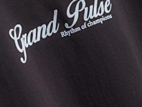 Футболка с текстовым принтом, Коричневый