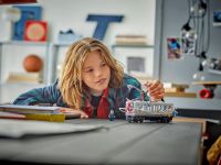 Super Heroes 76321 Конструктор Человек-паук против Доктора Осьминога: Сцена с поездом