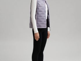 Стеганый пуховый жилет