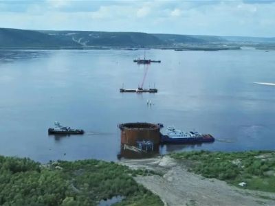 Второй коффердам для Ленского моста установили в русле реки