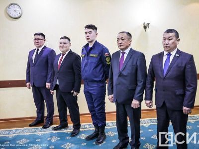 Дмитрий Садовников: Грамота президента - это высокая оценка всех, кто участвовал в борьбе с пожарами