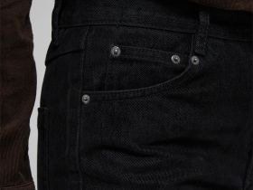 Джинсы comfort fit с бархатным напылением