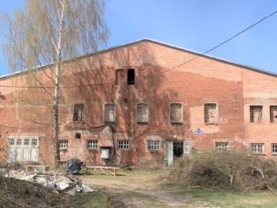 Корпус одноэтажный с лагерным подвалом