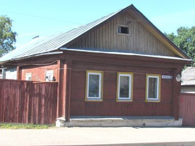 Дом, в котором жила деятель рабочего движения А.Г. Карманова