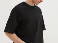 Футболка из хлопка свободного кроя