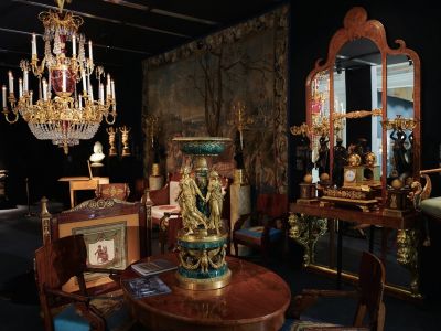 VIP тур по антикварной галерее «Трианон» (Трианон)