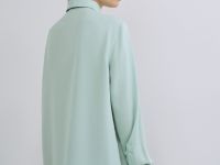 Блузка с декоративным цветком, Зеленый